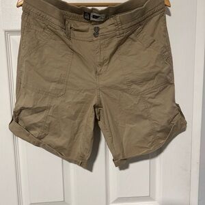 Alpine Design Women's Tan Bermudas